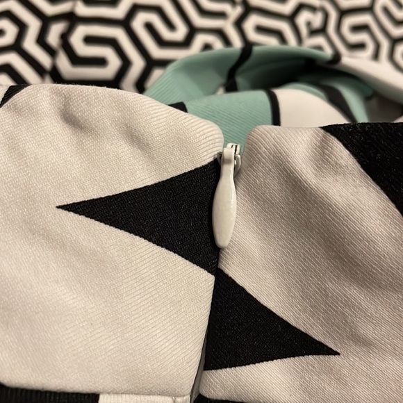 J. McLaughlin Dress Mock neck Shift Dress Catalina Cloth Size Small - Picture 7 of 10